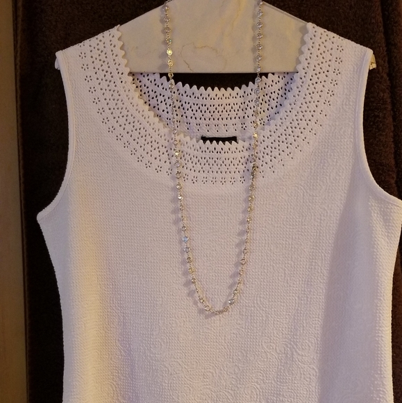 Blouse - Picture 2 of 6